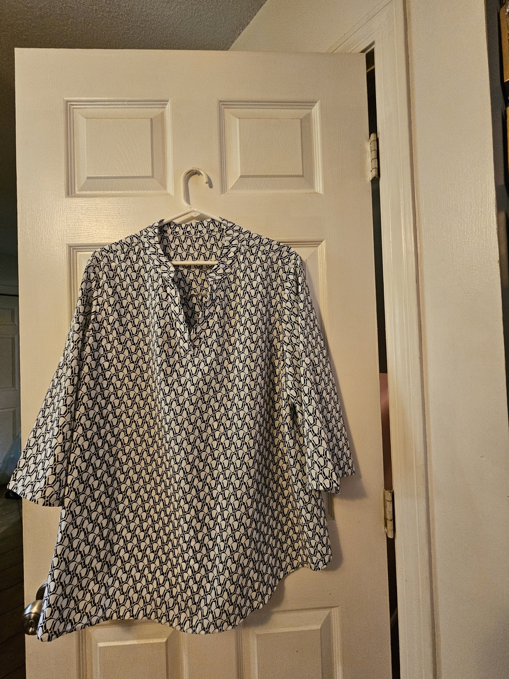 Navy and White Geometric V-Neck Tunic